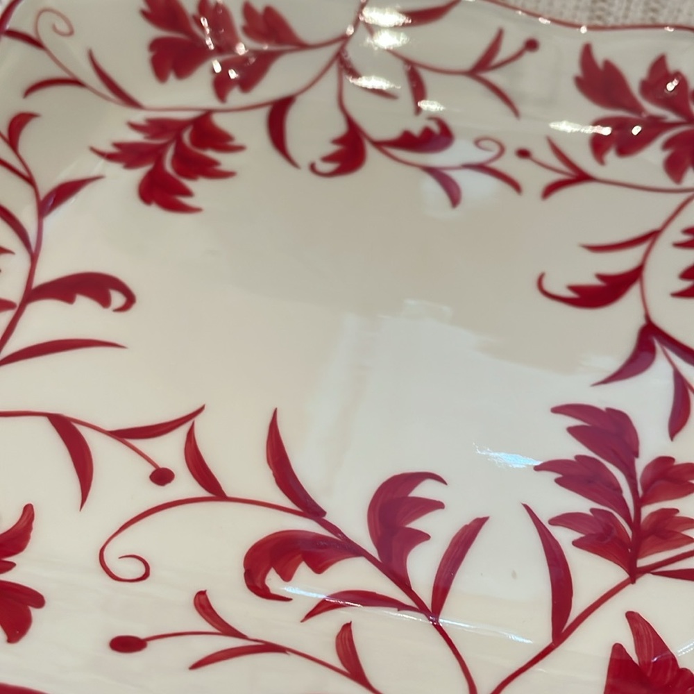 2 Red Leaf square dessert plates w/ wall hanger on back.  1.25” off wall 8.5” - Picture 8 of 8